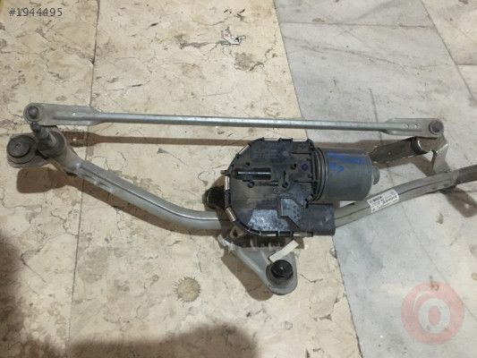 2015 2020 WV PASSAT ÇIKMA ÖN CAM SİLECEK MOTORU