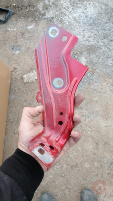 RENAULT CLİO 5 ÇAMURLUK SACI