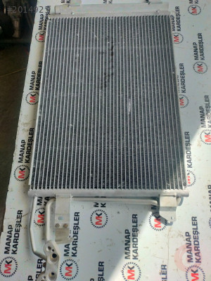 SEAT ALTEA KLİMA RADYATÖRÜ 1K0820411Q 1K0820411E 1K0820411H