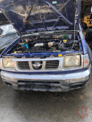 Nissan skystar pickup torpido