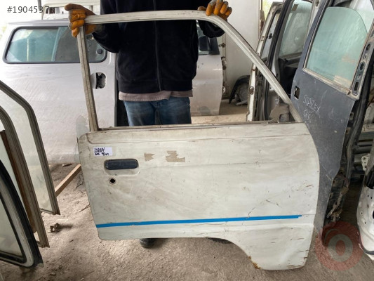 SUZUKİ CARRY SAĞ ÖN KAPI ORJİNAL ÇIKMA TEMİZ