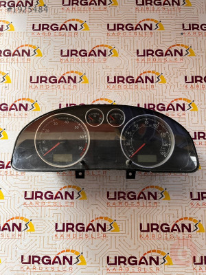 3B0920925 VW PASSAT GÖSTERGE PANELİ KM SAATİ