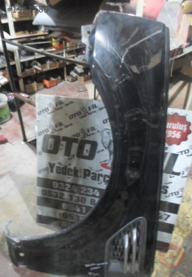 RANGE ROVER SPORT ÖN SOL SİYAH ÇIKMA ÇAMURLUK