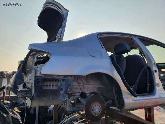 PEUGEOT 407 ARKA ÇAMURLUK ÇIKMA