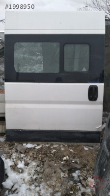 Fiat ducato çıkma sağ sürgülü orta kapı  hatasız orjinal
