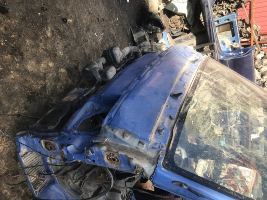 Mazda E2200 motor Traversi