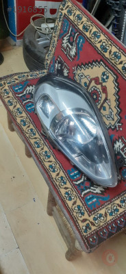 Punto Evo Orjinal Çıkma Sağ Far