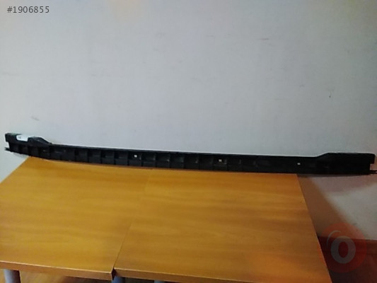 Volks passat b5 arka tampon orta braket sıfır orj 3B5807861c