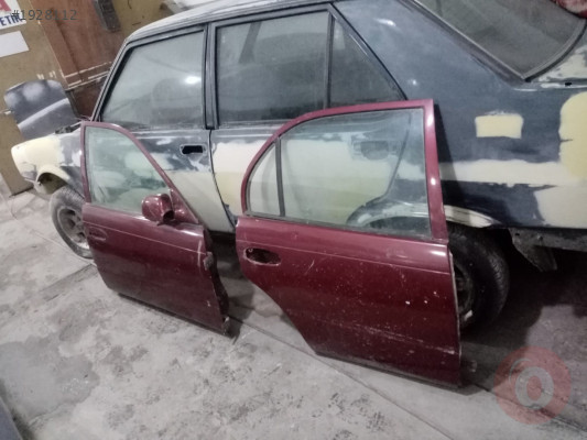 TOYOTA COROLLA EFSANE KASA SAĞ ARKA DOLU KAPI ÇIKMA