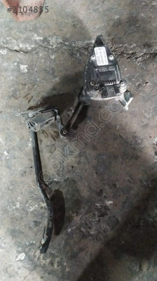 Kangoo Clio gaz pedalı çıkma