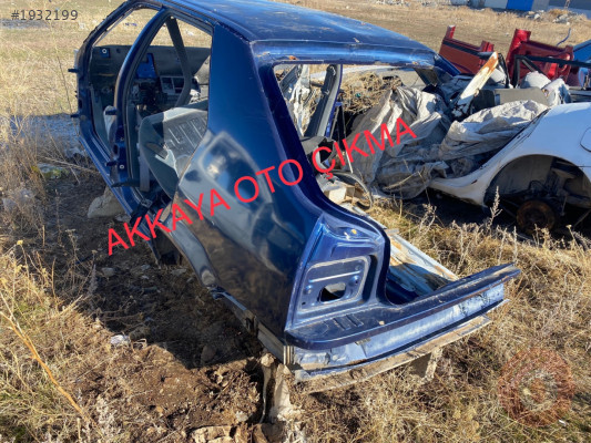 Renault 19 Sol Arka Çamurluk Hatchback Hatasız Çıkma