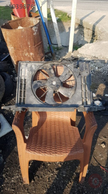 toyota corolla çıkma radyatör fanı