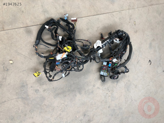 240180487R  Renault Clio 4 elektrik tesisatı