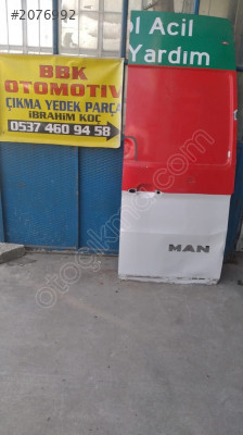 Man tge 3.180 çıkma sağ arka bagaj kapağı az hasarlı