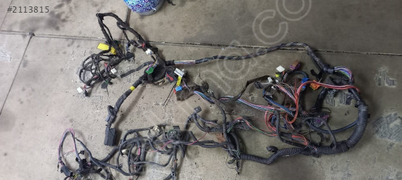 Albea 1,3 elektrik tesisatı muhtelif soket OEM 517515090