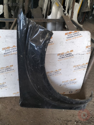 Nissan Navara çıkma sağ ön çamurluk 2005-2014