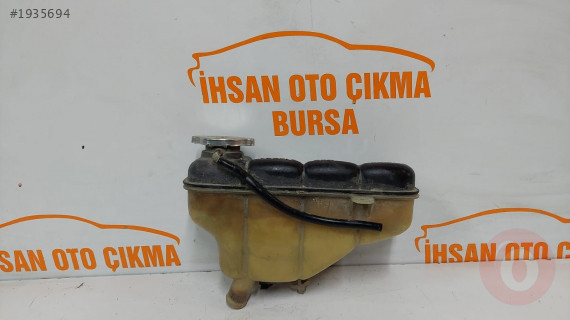 Mercedes e200 yedek su deposu orijinal