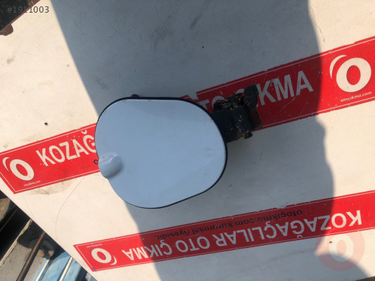 FORD COURİER DEPO KAPAĞI