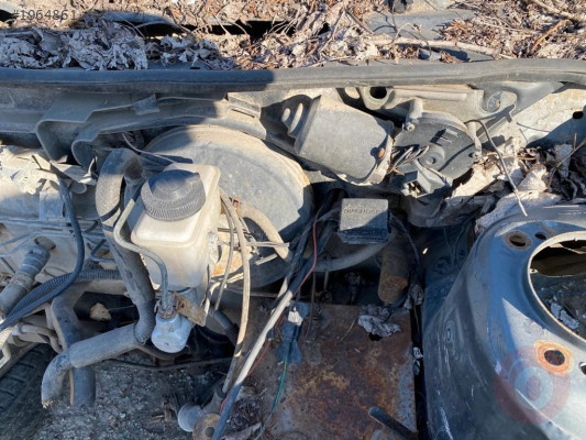 MAZDA 323 ÖN CAM SİLECEK MOTORU ORJİNAL 1990-1995 MODEL SEDA