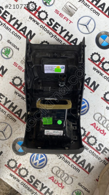 5NA864298E Volkswagen Tiguan Orta Konsol Fanı Arka Nozül