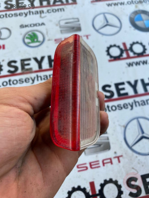 1K0947411A vw jetta golf 5 sağ ön kapı reflektörü lambası