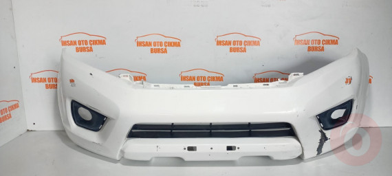 Nissan navara ön tampon orijinal çıkma beyaz 2014 - 2021