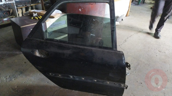 renault laguna 1 çıkma sağ arka kapı