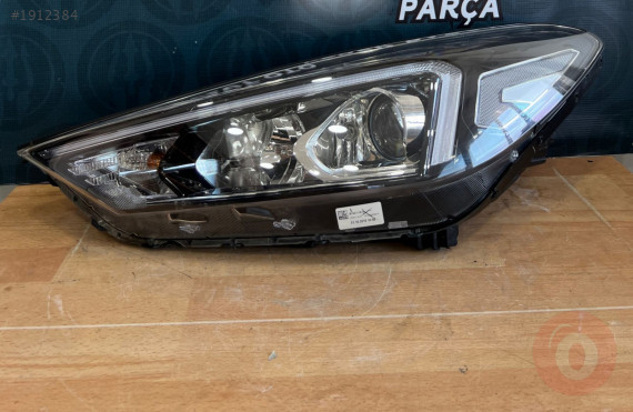 HYUNDAİ TUCSON  ORJINAL ÇIKMA  SOL FAR