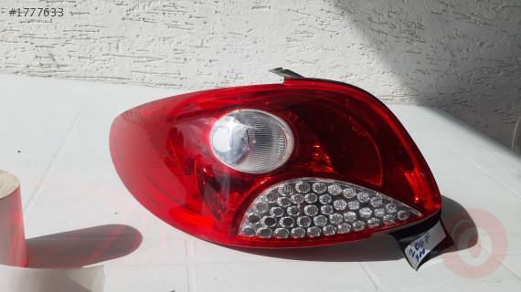 peugeot 207 sol arka stop sefalılar oto cıkma