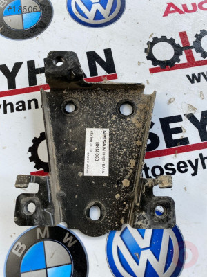 28452-4EA1A nissan qashqai J11 bağlantı demiri braketi