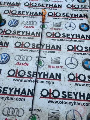038115611B volkswagen caddy 1.9 bjb yağ çubuğu
