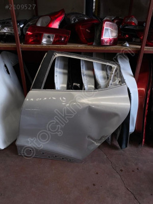 RENAULT CLİO 4 ARKA SOL KAPI GÜL OTOMOTİV