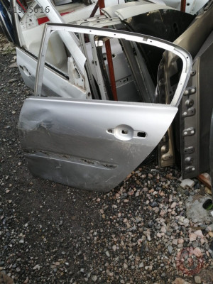 RENAULT FLUENCE SOL ARKA KAPI