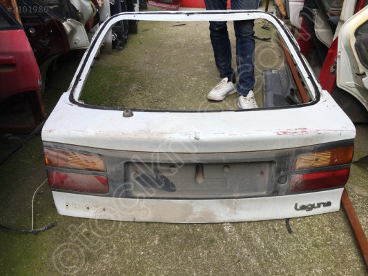 Renault Laguna 1 1998-2002 Bagaj Kapağı