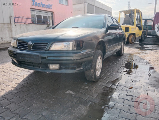 Nissan Maxima Orjinal Çamurluk 95-00 ÇIKMA
