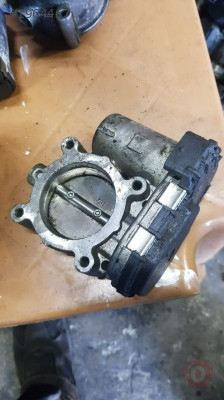 Mercedes Benz W204-C180 gaz kelebeği(0 280 750 541) çıkma