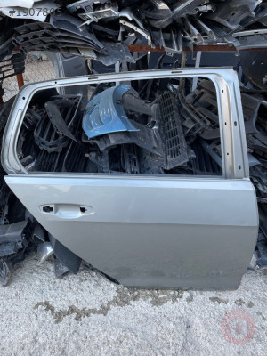 Golf 7 Sağ Arka kapı Çıkma