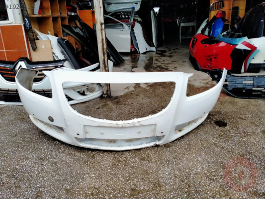 Opel Insignia ön tampon