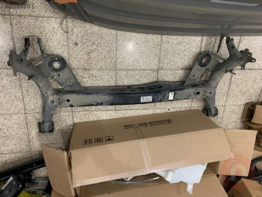 VW T ROC ÇIKMA ORJİNAL ARKA DİNGİL 5Q0501115
