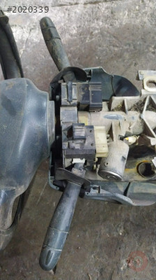 Renault kango sinyal silecek kolu çıkma