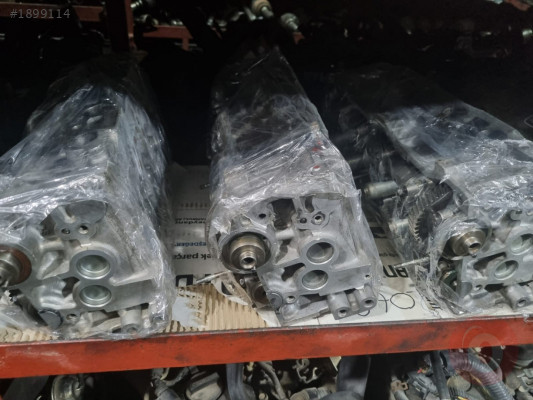 99-00 TOYOTA COROLLA AE111 ÇIKMA 1,3 TEMİZ SİLİNDİR KAPAĞI