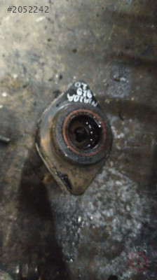 mazda 929 çıkma yağ soğutucu