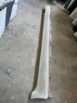 BMW G30 520 530 MARŞPİYEL KAPLAMASI SAĞ SOL ÇIKMA ORJİNAL