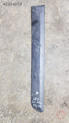 Hyundai Getz (03-06) sol arka kapı bandı çıkma