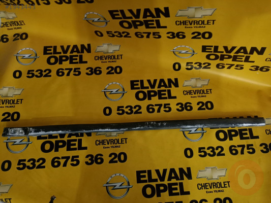 Opel Astra F Çıkma Kapı Çıtası