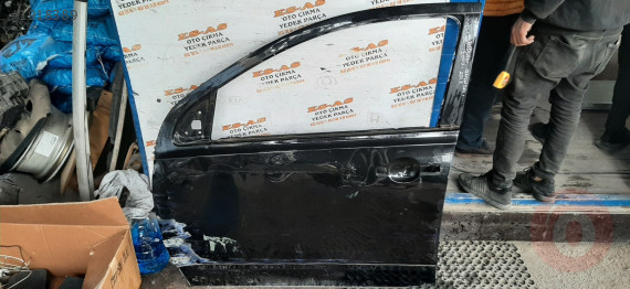 Nissan Qashqai sol ön kapı 2007 2013