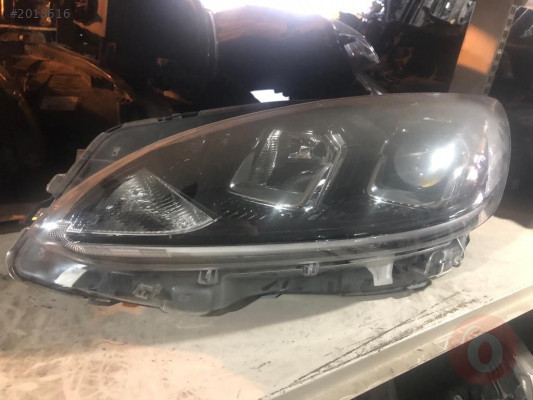 FORD KUGA SOL FAR