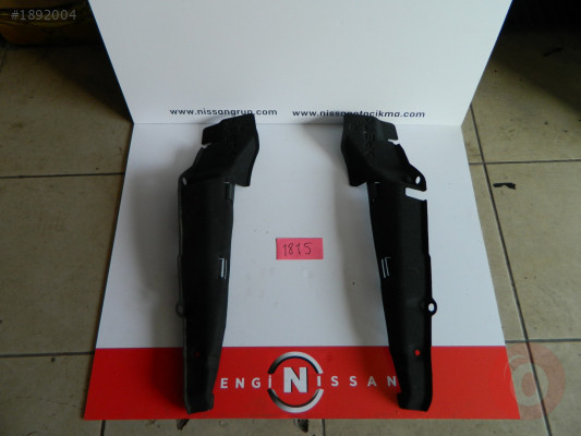 Nissan X-Trail T32-2014-2022 Çamurluk Üst Keçesi Orjinal