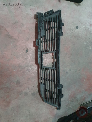 PEUGEOT 2008 ÖN TAMPON IZGARASI ORJİNAL ÇIKMA PEJO