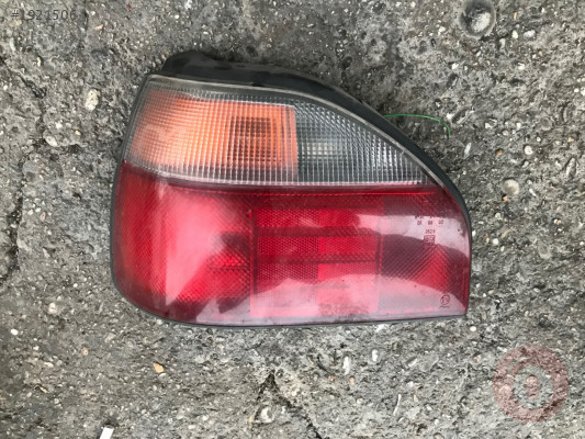 Nissan sunny stop lambası sol Heşbek N14